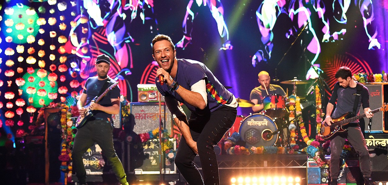 Un “Johnny B. Goode” Cortesía De Coldplay Y Michael J. Fox – Cancha General