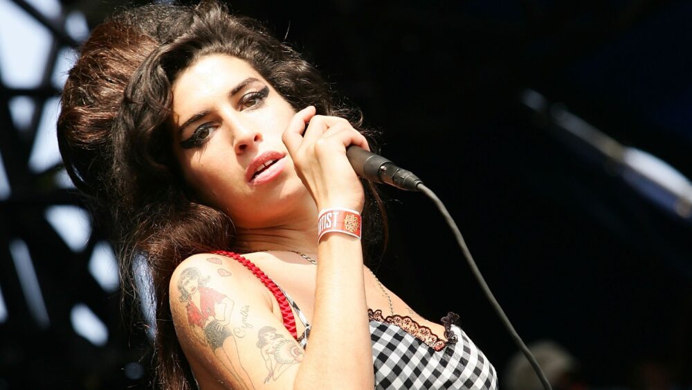 BBC trabaja en nuevo documental sobre Amy Winehouse \u2013 Cancha General
